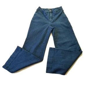 NYDJ
Wide Leg
Mid Rise
Dark Wash Stretch Jeans